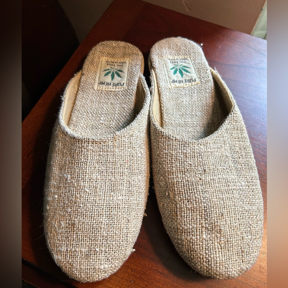 Pure Hemp Tan Slip-Ons
